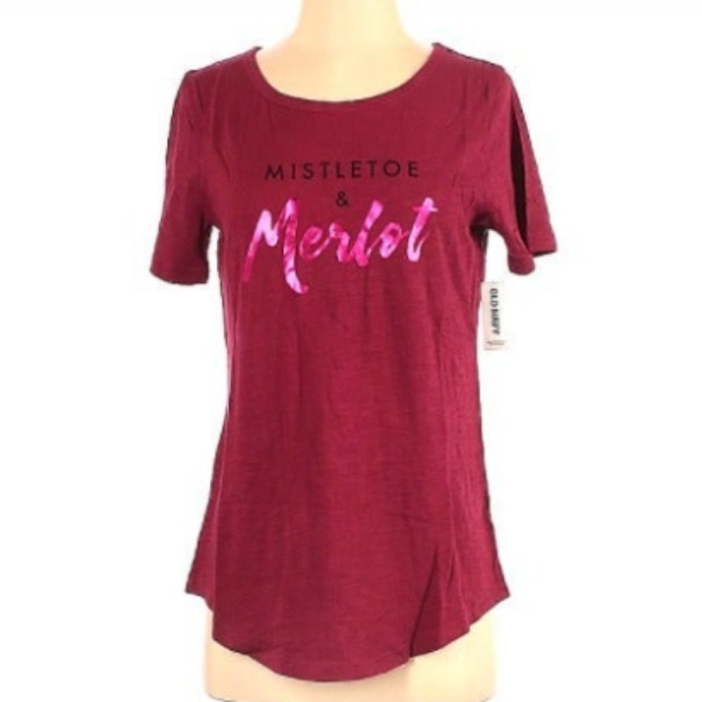 NEW - OLD NAVY - M - Christmas t-shirt